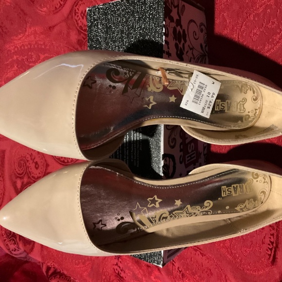 Payless Woman’s Brash Beige patent dressy/casual slip-on flats. Size 10W NWT - Picture 9 of 15